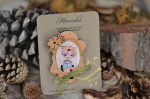 Broche madera zorrita